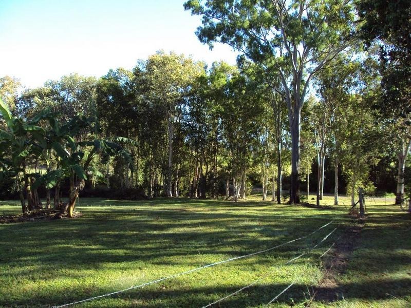 155 Smart Road, Koumala QLD 4738