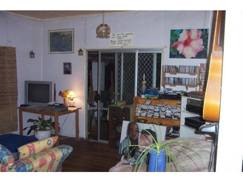 155 Smart Road, Koumala QLD 4738