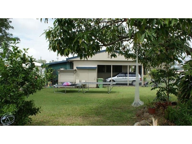 5 Phillip Street, Sarina QLD 4737