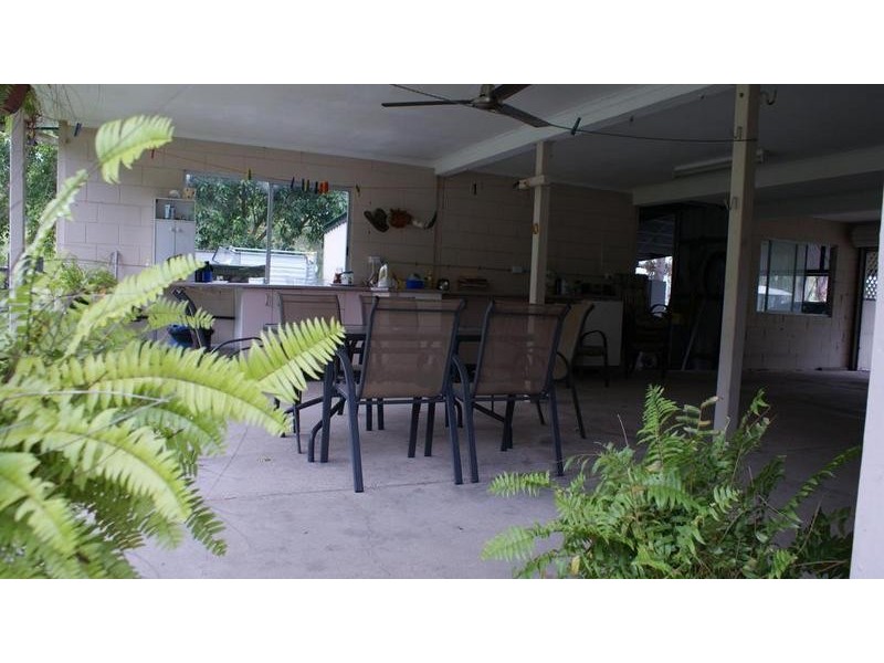 91608 Bruce Highway, Sarina QLD 4737