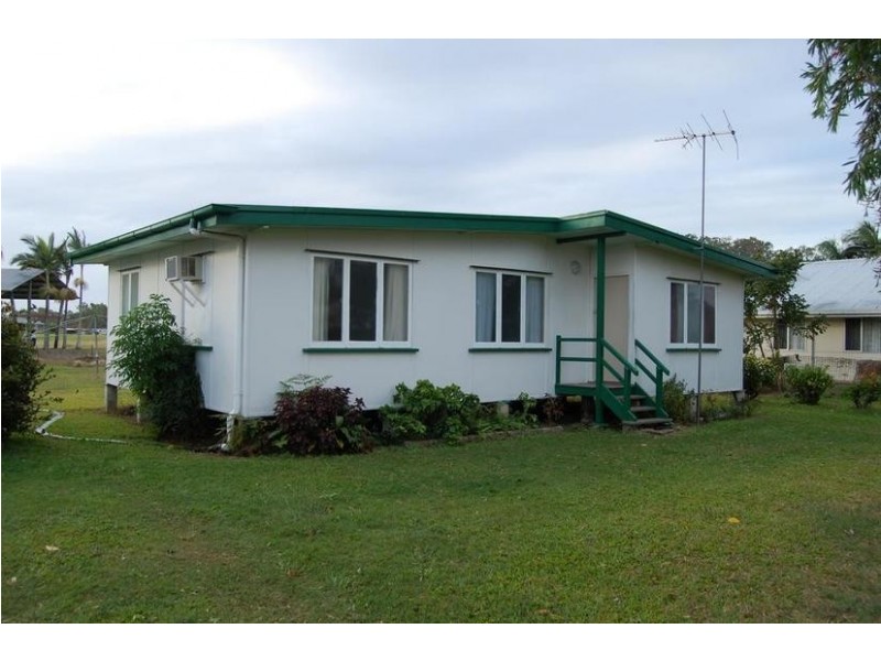 35 Brewer Road, Sarina QLD 4737