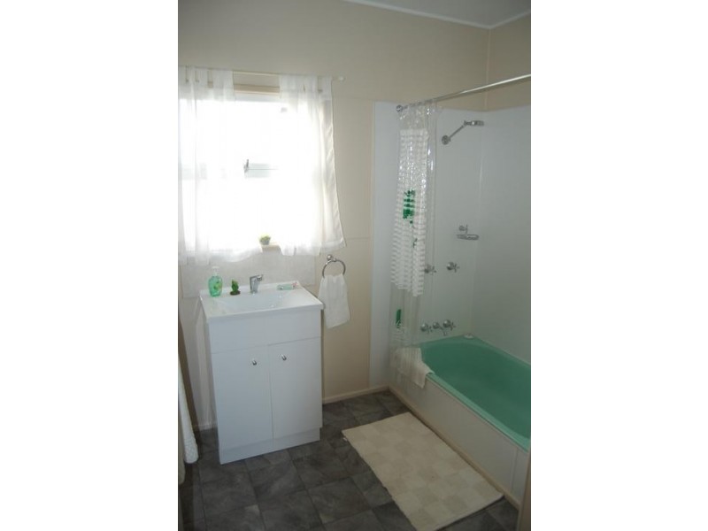 35 Brewer Road, Sarina QLD 4737