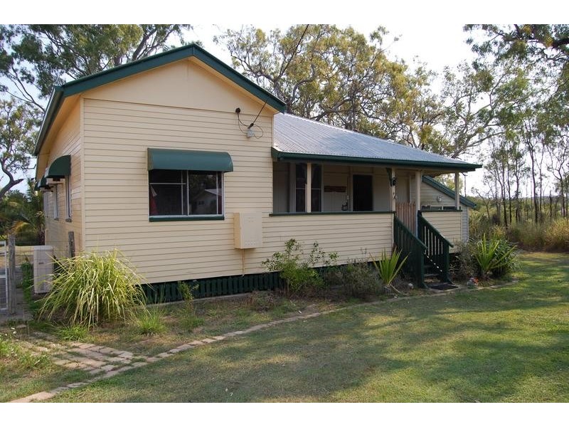 33 Maralyn Avenue, Grasstree Beach QLD 4740