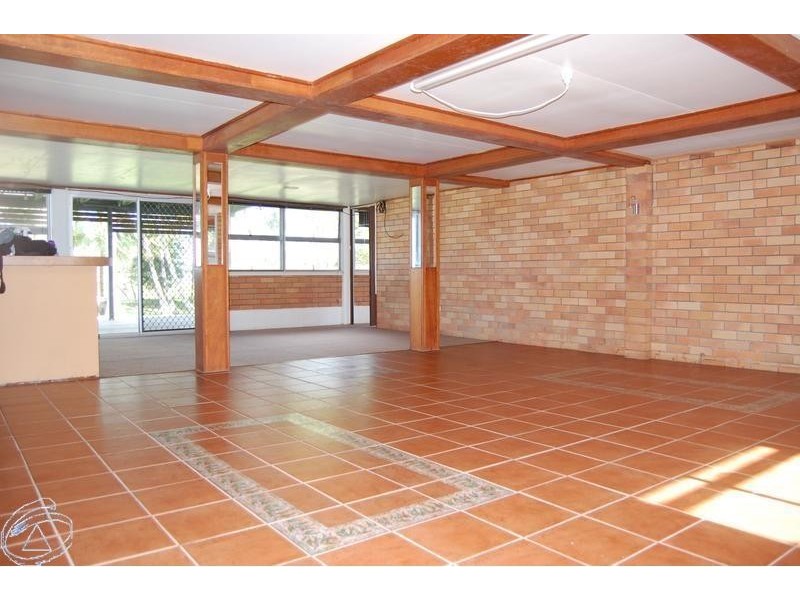 27 McCarthy Street, Hay Point QLD 4740