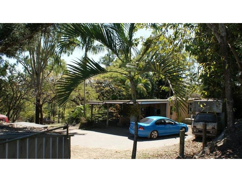 18 Von Fahlands Road, Sarina QLD 4737