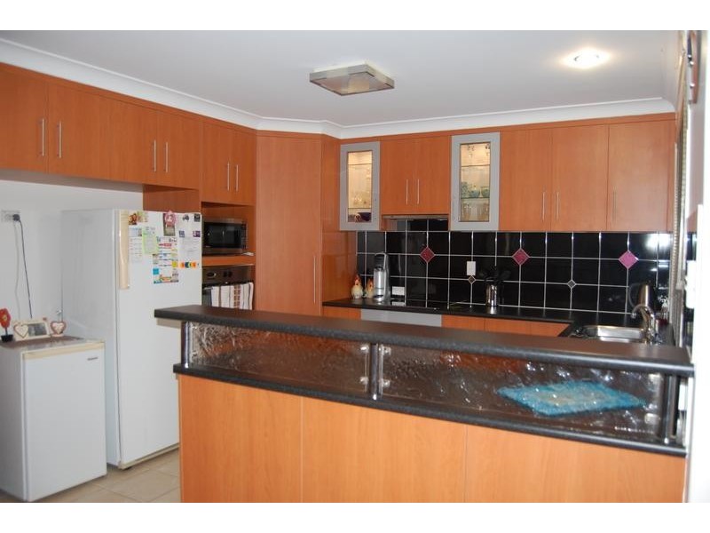 14 Shinfield Road, Sarina QLD 4737