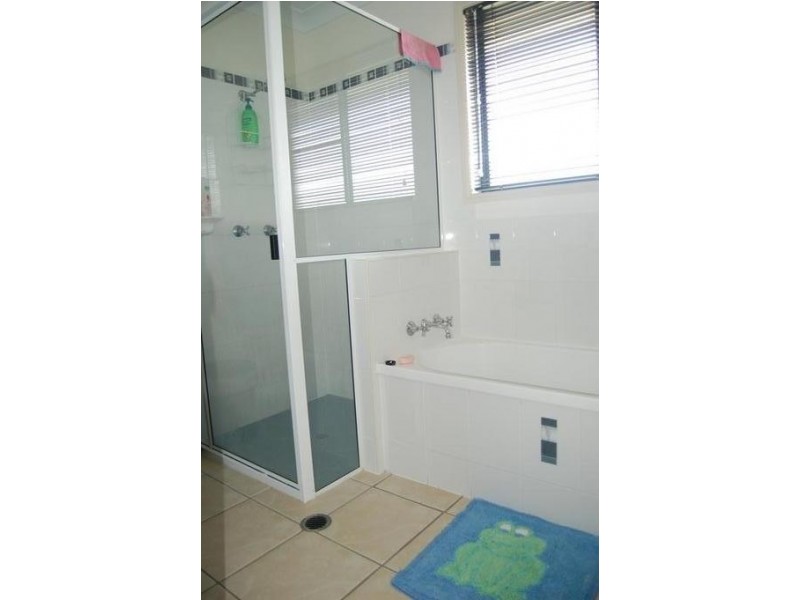 14 Shinfield Road, Sarina QLD 4737