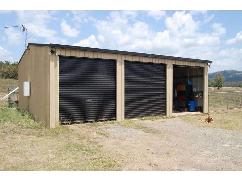 14 Shinfield Road, Sarina QLD 4737