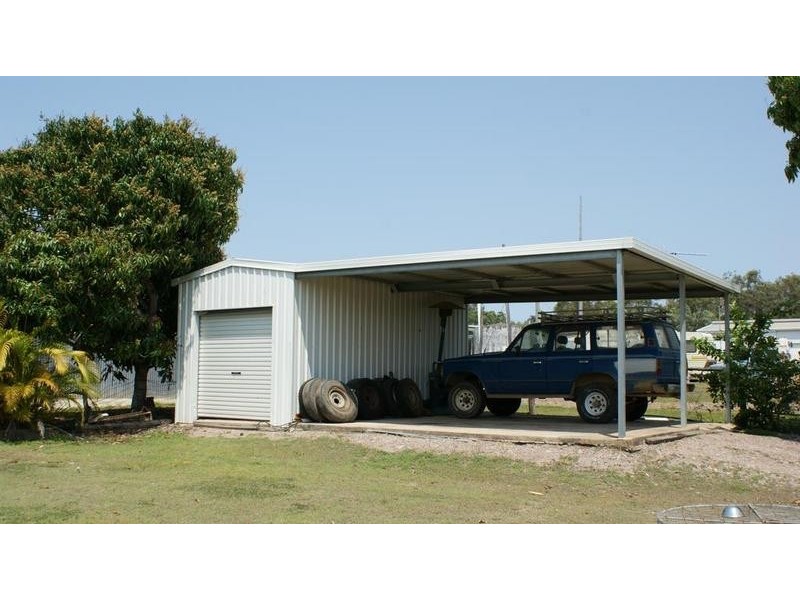 32 Macartney Street, St Lawrence QLD 4707