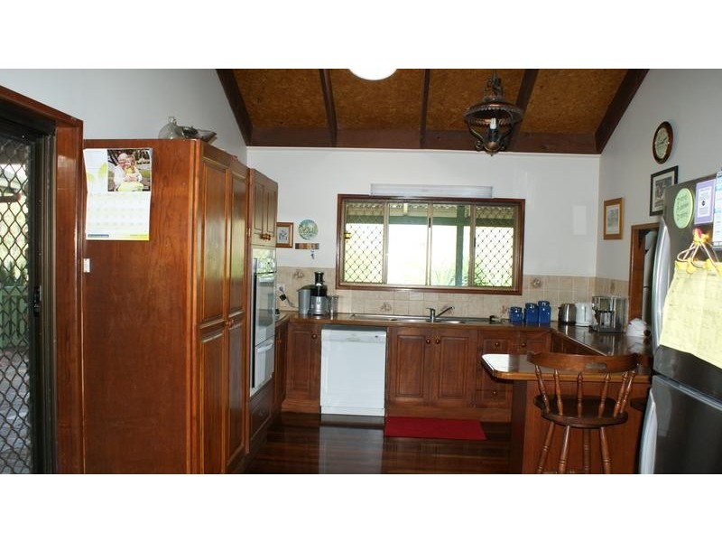 155 Garretts Road, Sarina QLD 4737