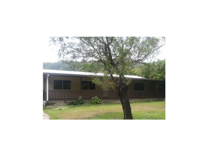 8 Kataryn Avenue, Grasstree Beach QLD 4740