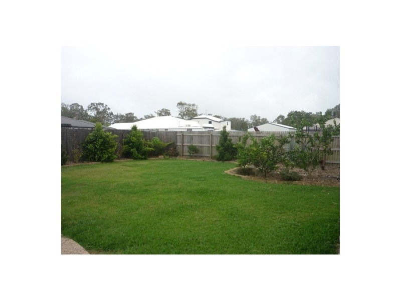 37 Deguara Avenue, Armstrong Beach QLD 4737