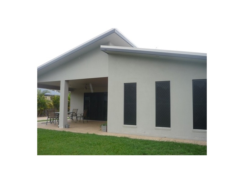 37 Deguara Avenue, Armstrong Beach QLD 4737