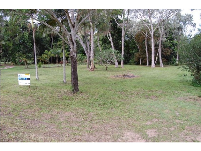 226 Miran Khan Drive, Armstrong Beach QLD 4737