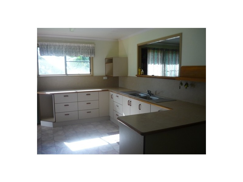 47 Brooksfield Drive, Sarina Beach QLD 4737