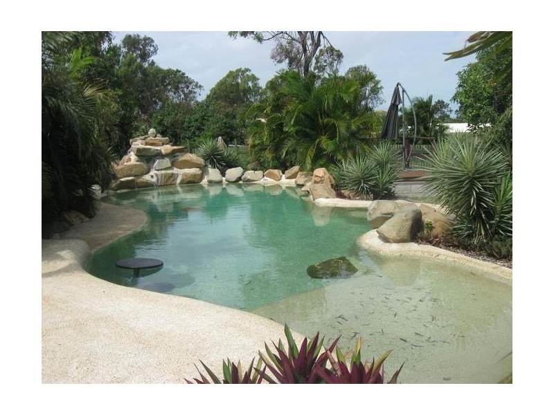 24 Windsor Drive, Alligator Creek QLD 4740