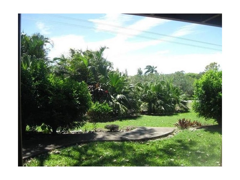 24 Windsor Drive, Alligator Creek QLD 4740