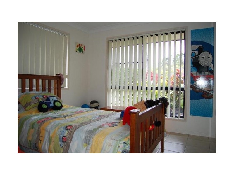 14 Shinfield Road, Sarina QLD 4737