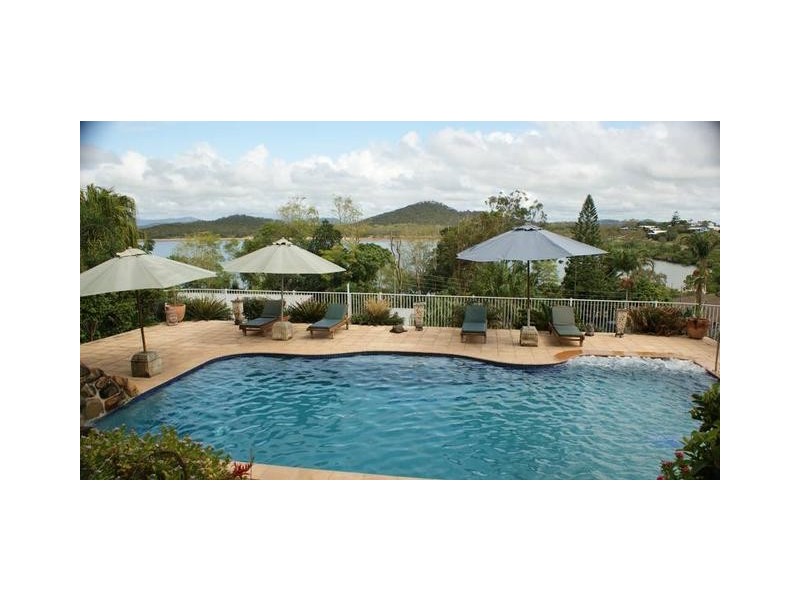 25 Captain Blackwood Drive, Sarina Beach QLD 4737