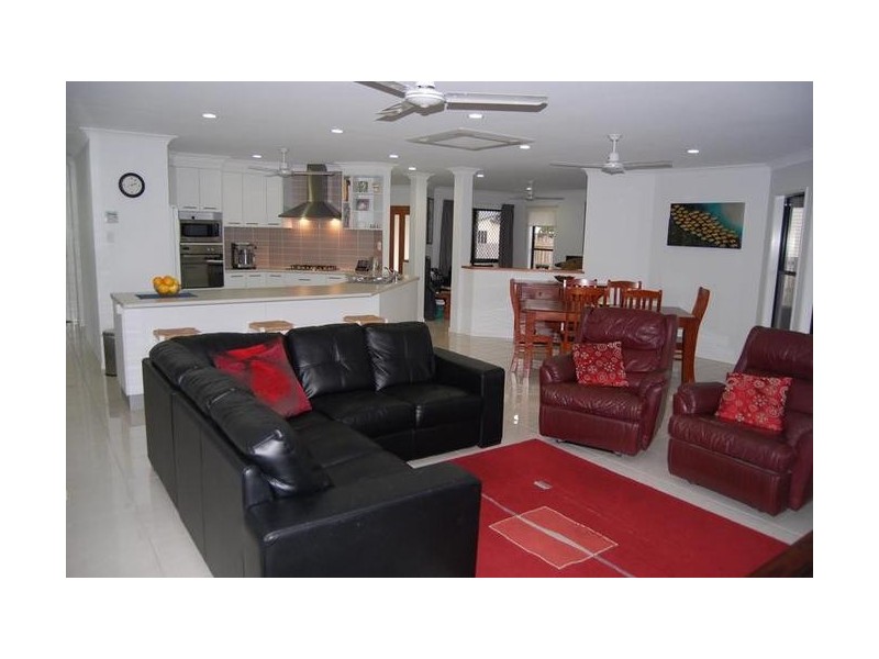 24 Swan Street, Armstrong Beach QLD 4737