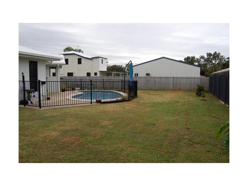 24 Swan Street, Armstrong Beach QLD 4737
