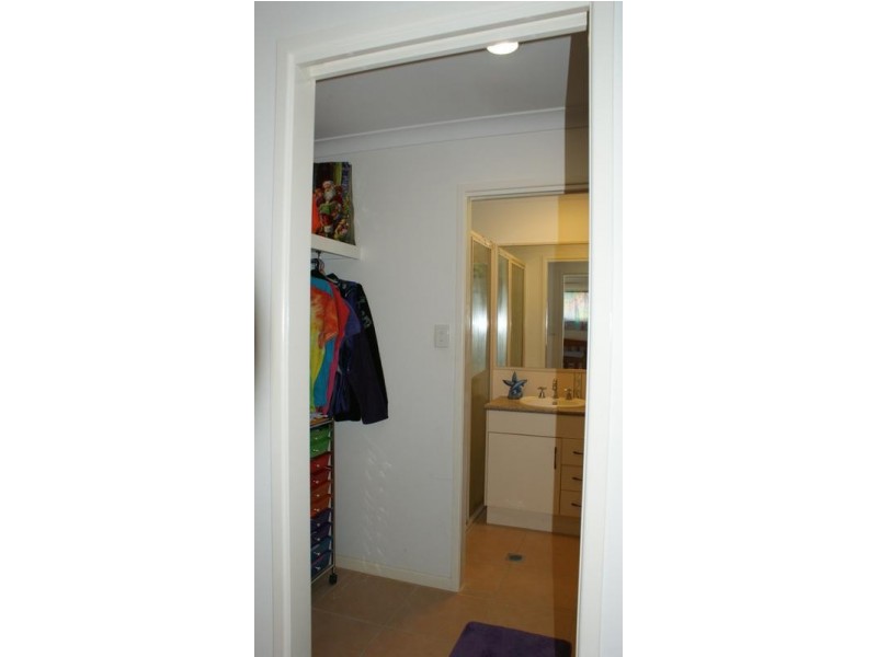 090282 Bruce Highway, Sarina QLD 4737