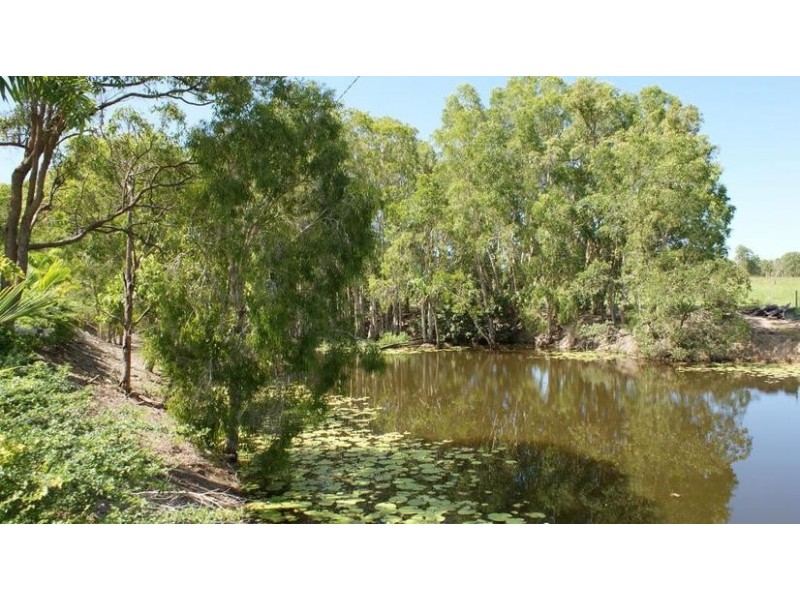 090282 Bruce Highway, Sarina QLD 4737