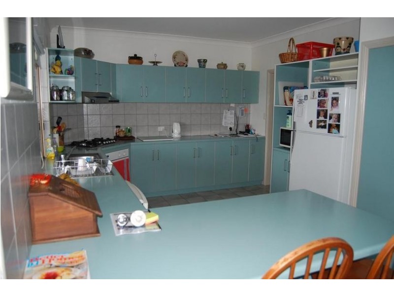 3 Inlet Court, Campwin Beach QLD 4737