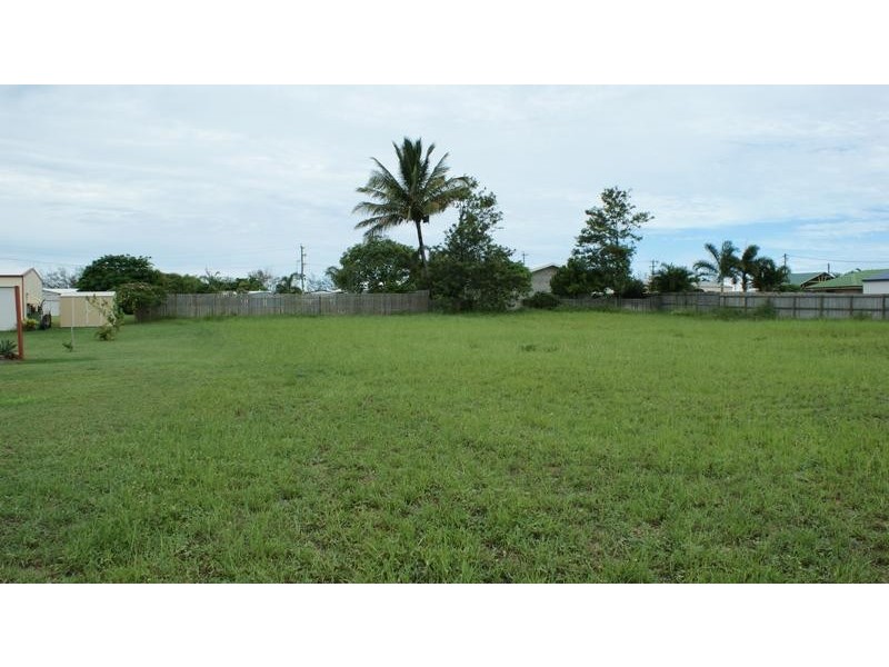 75 Pacific Drive, Salonika Beach QLD 4740