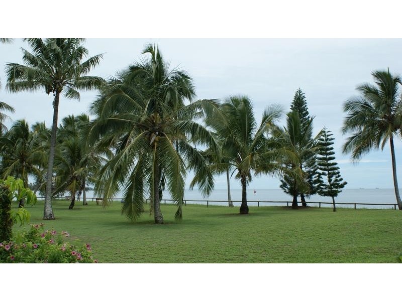 152 The Esplanade, Grasstree Beach QLD 4740