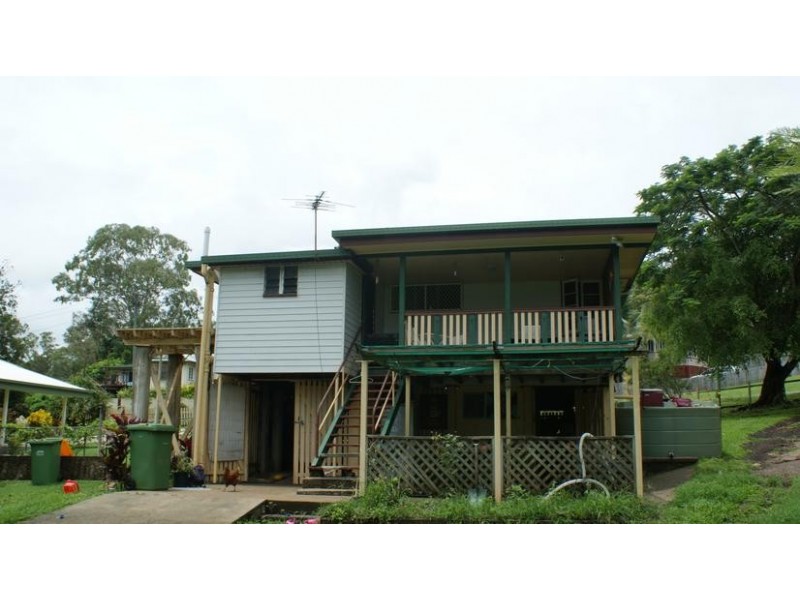 34 Atherton Street, Sarina QLD 4737