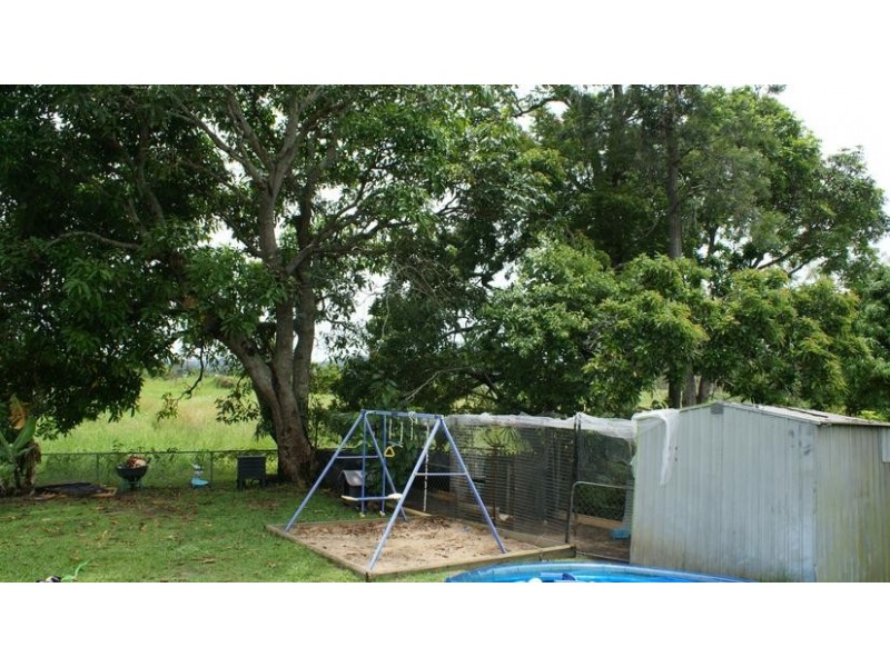 34 Atherton Street, Sarina QLD 4737