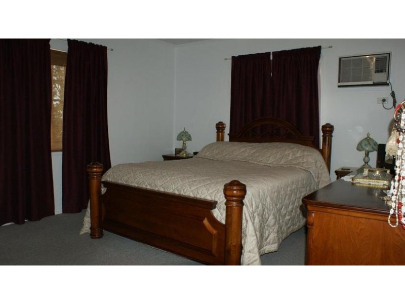 44 Anzac Street, Sarina QLD 4737