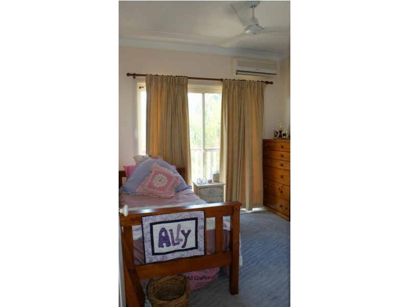 100 Rasmussen Avenue, Hay Point QLD 4740