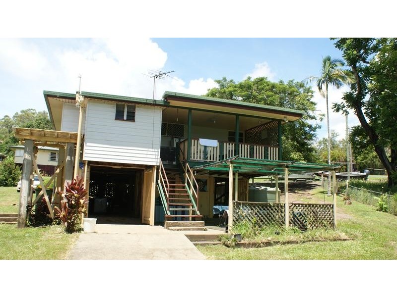 34 Atherton Street, Sarina QLD 4737