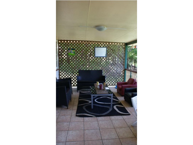 34 Atherton Street, Sarina QLD 4737