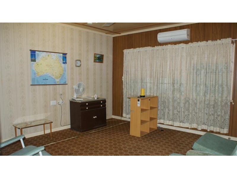 22 Atherton Street, Sarina QLD 4737