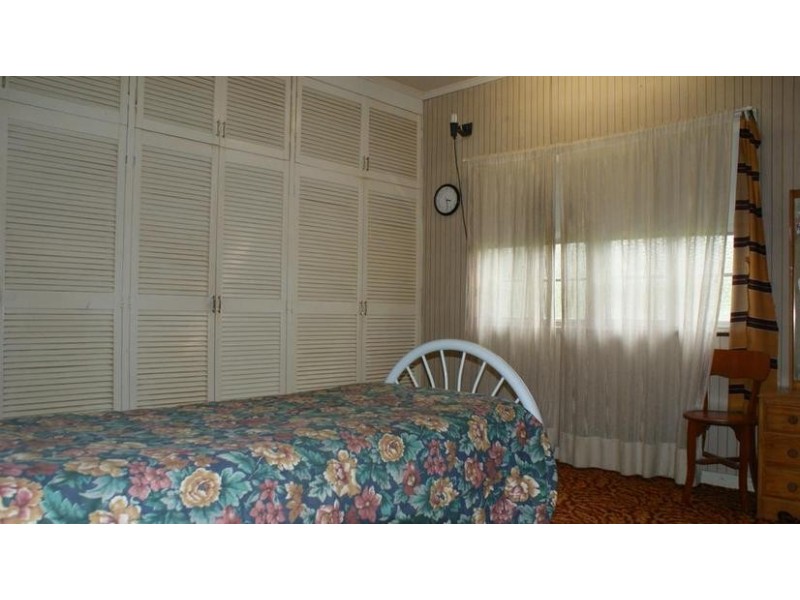 22 Atherton Street, Sarina QLD 4737