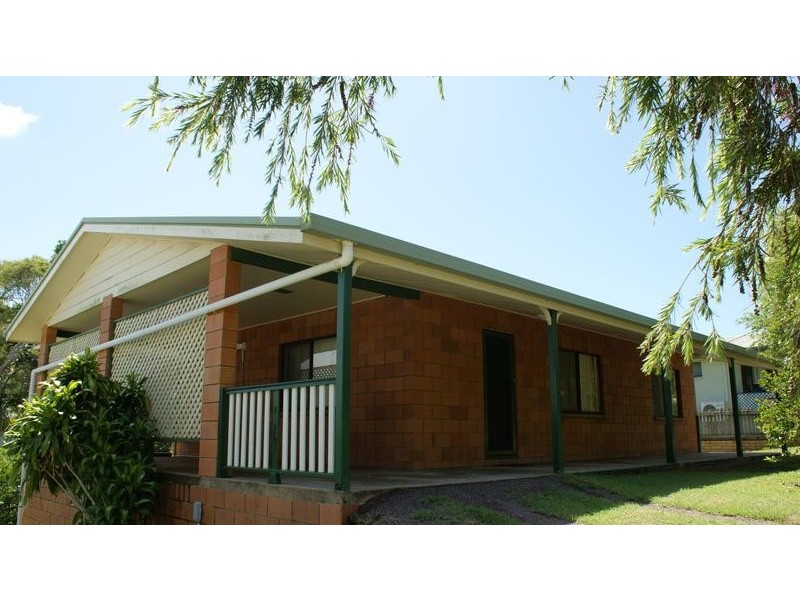 40 Coopers Avenue, Campwin Beach QLD 4737