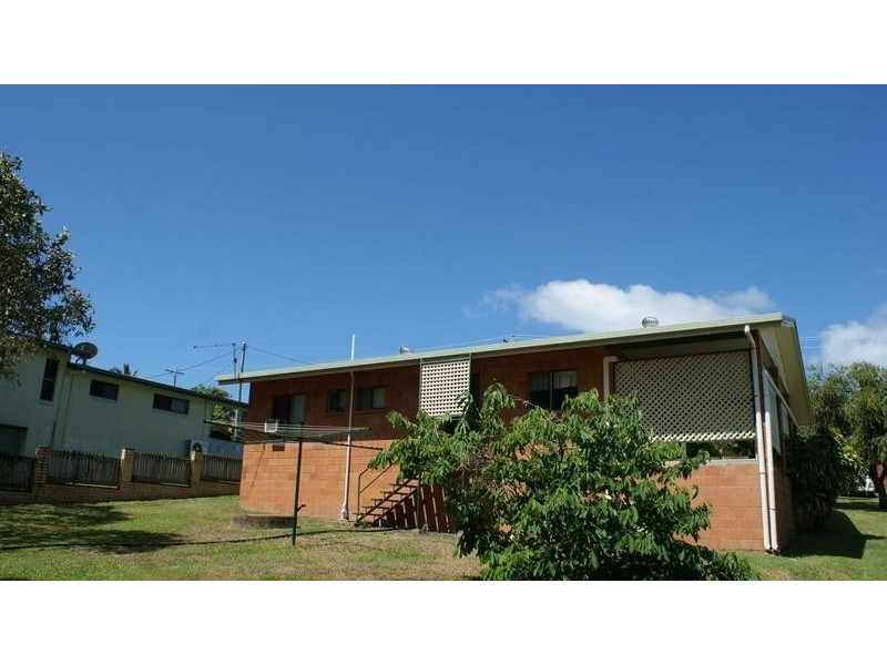40 Coopers Avenue, Campwin Beach QLD 4737