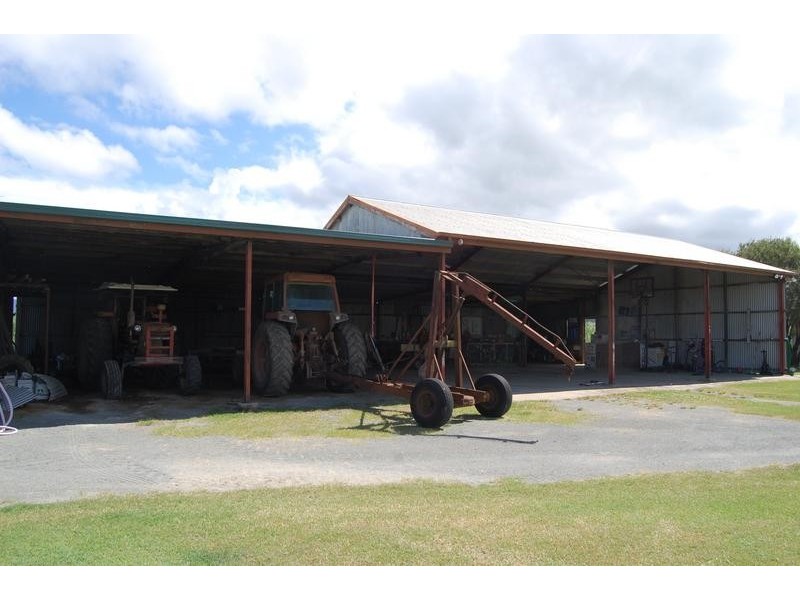 288 Dawlish Road, Sarina QLD 4737