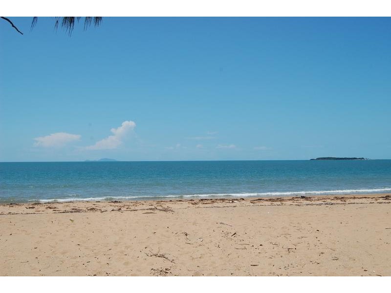 73 Rasmussen Avenue, Hay Point QLD 4740
