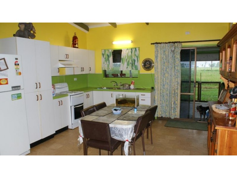 53 Dawlish Road, Sarina QLD 4737