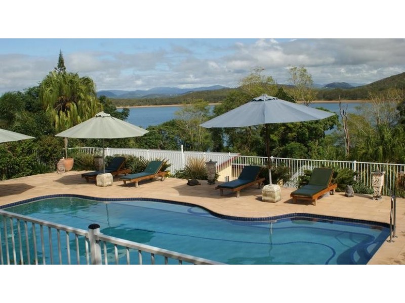 25 Captain Blackwood Drive, Mackay QLD 4740