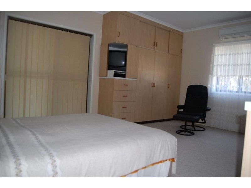 198 Miran Khan Drive, Freshwater Point QLD 4737