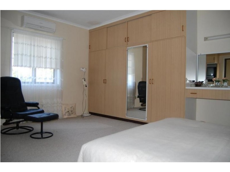 198 Miran Khan Drive, Freshwater Point QLD 4737