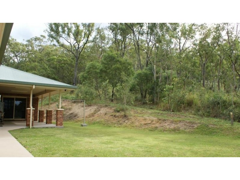 6 Mapley Court, Sarina QLD 4737