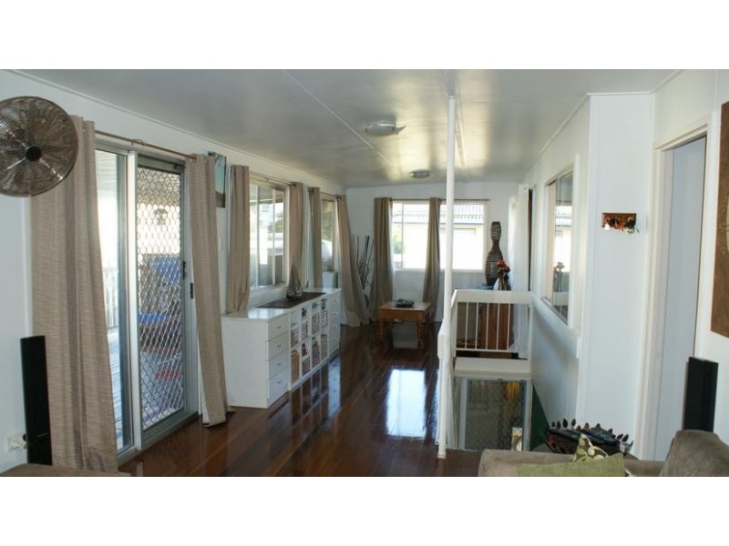 71 Zelma Street, Grasstree Beach QLD 4740