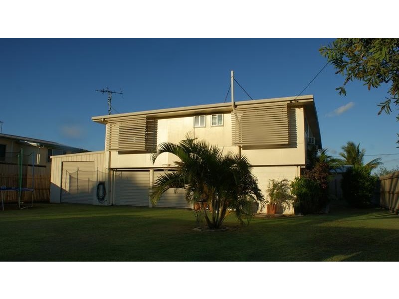 71 Zelma Street, Grasstree Beach QLD 4740