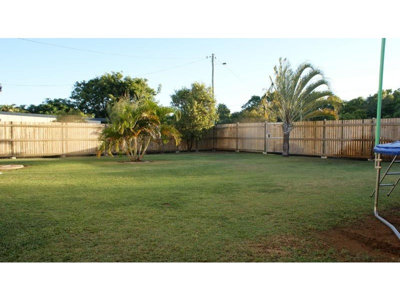71 Zelma Street, Grasstree Beach QLD 4740